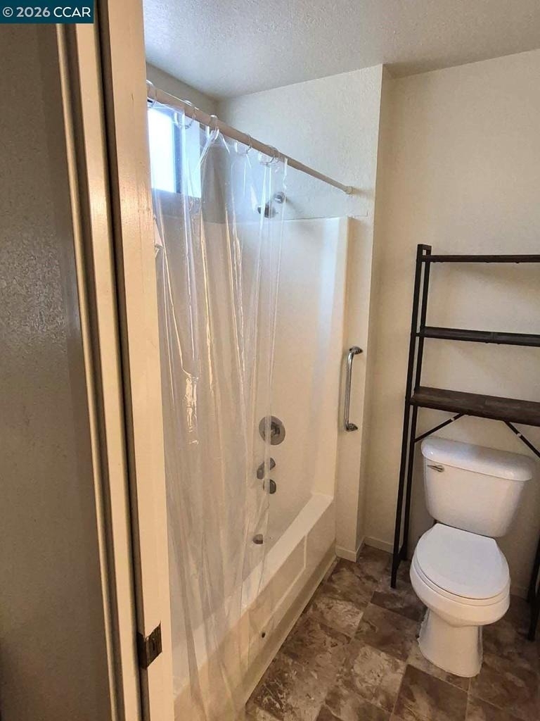 1678 E Street - Photo 11