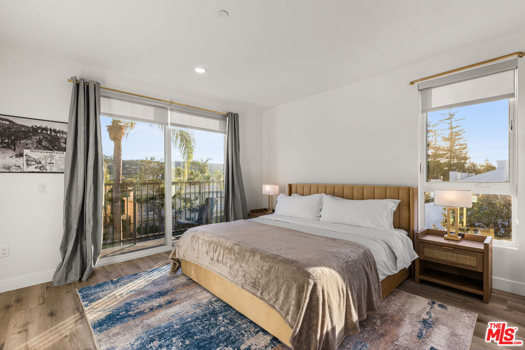 4806 Sylmar Ave Penthouse - Photo 20
