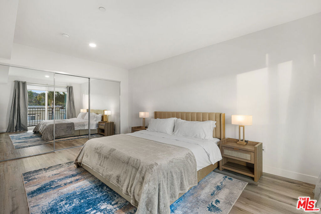 4806 Sylmar Ave Penthouse - Photo 22