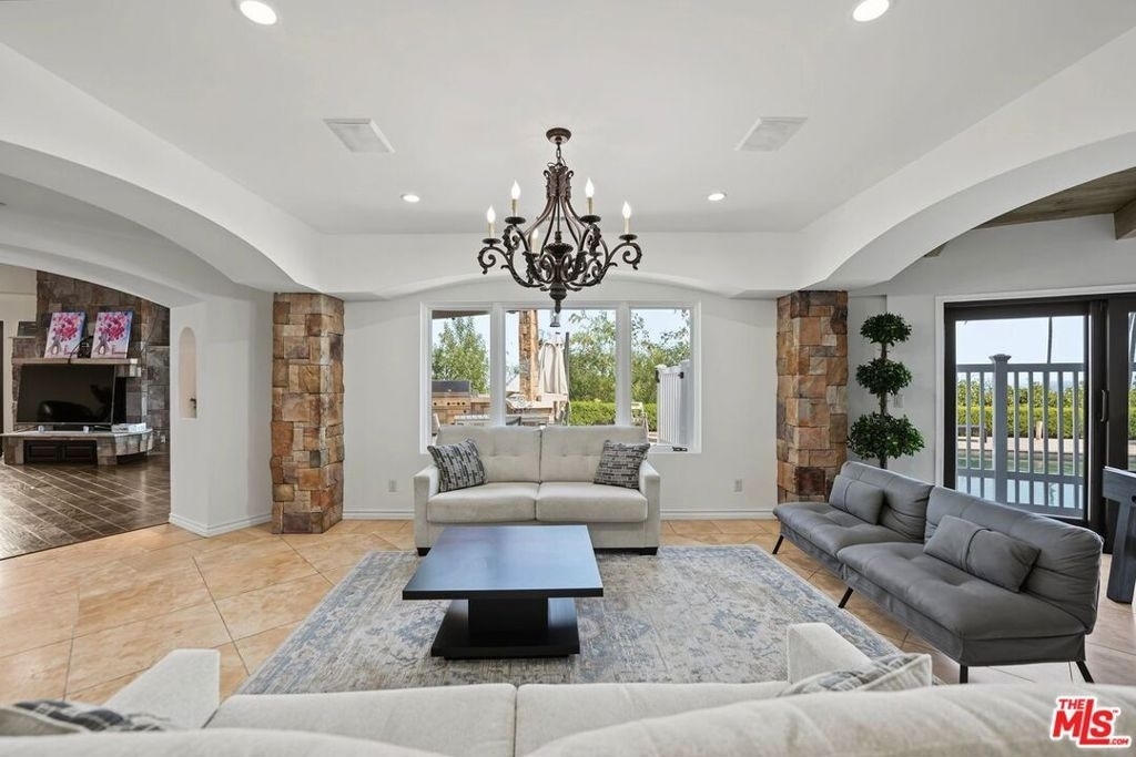 4550 Gable Drive - Photo 13
