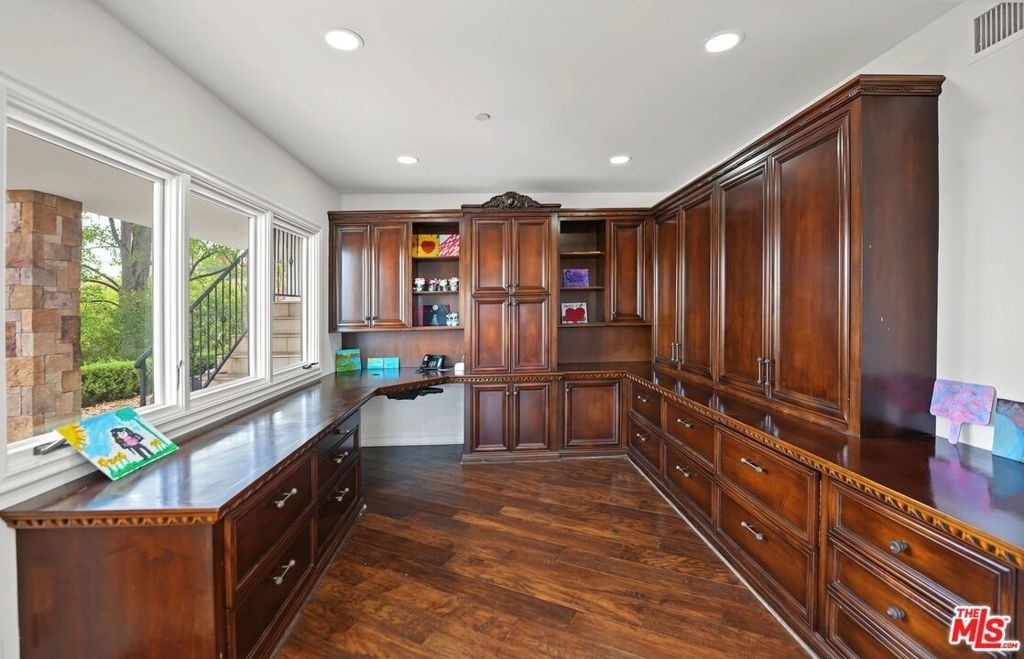 4550 Gable Drive - Photo 49