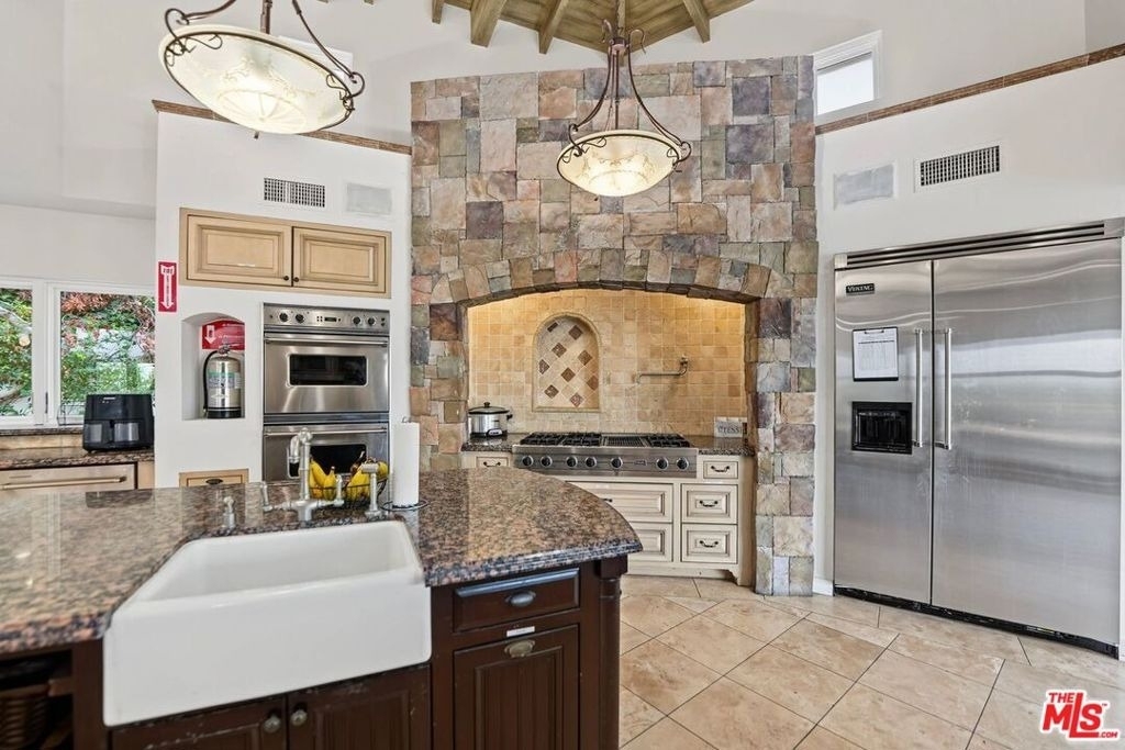 4550 Gable Drive - Photo 25