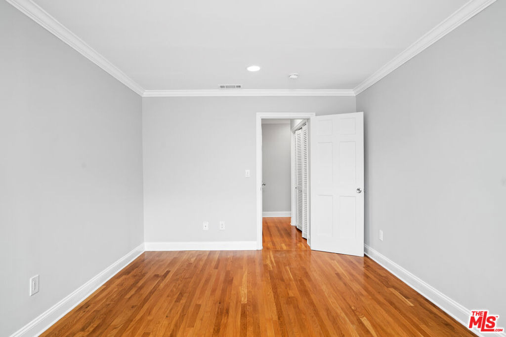 1201 Hauser Boulevard - Photo 23