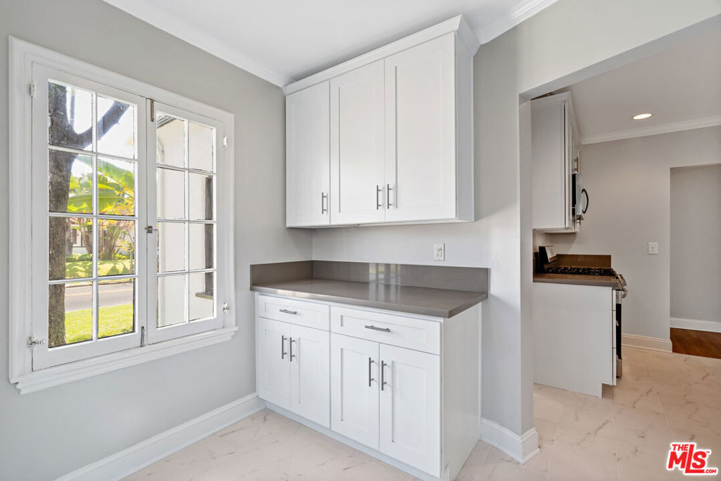 1201 Hauser Boulevard - Photo 21