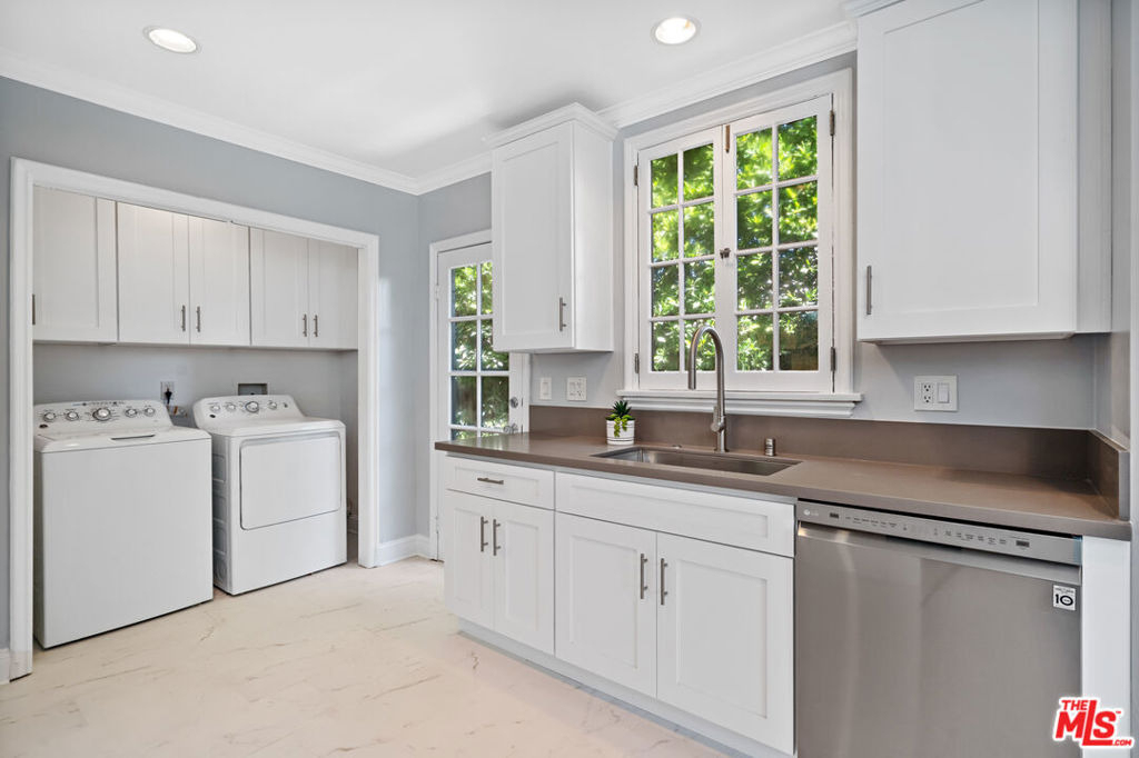 1201 Hauser Boulevard - Photo 18