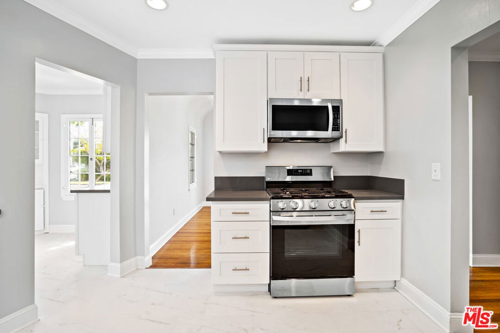 1201 Hauser Boulevard - Photo 15