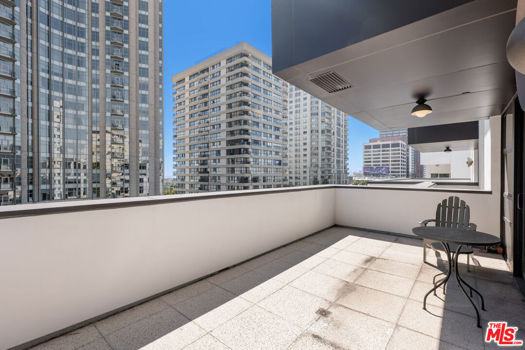 10777 Wilshire Boulevard - Photo 12