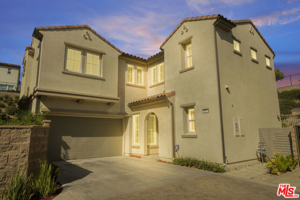20629 W Chestnut Circle - Photo 2