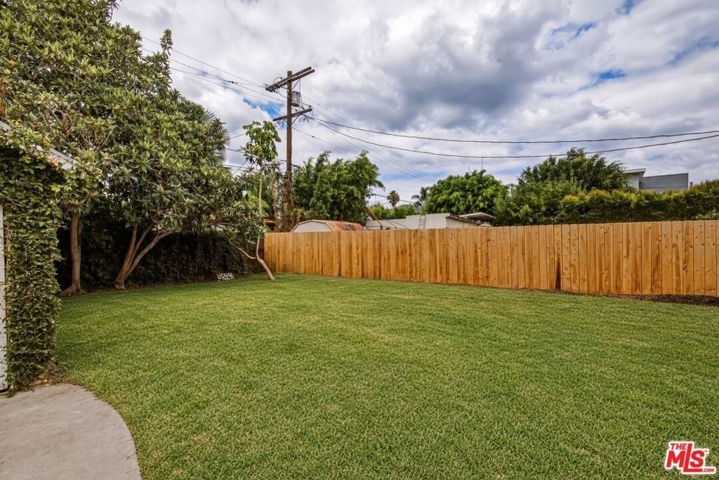 525 N Crescent Heights Boulevard - Photo 30