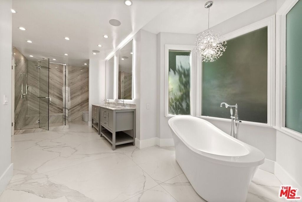801 N Alta Drive - Photo 11