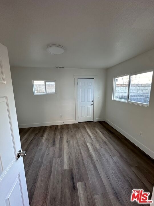 1238 N Mariposa Avenue - Photo 5