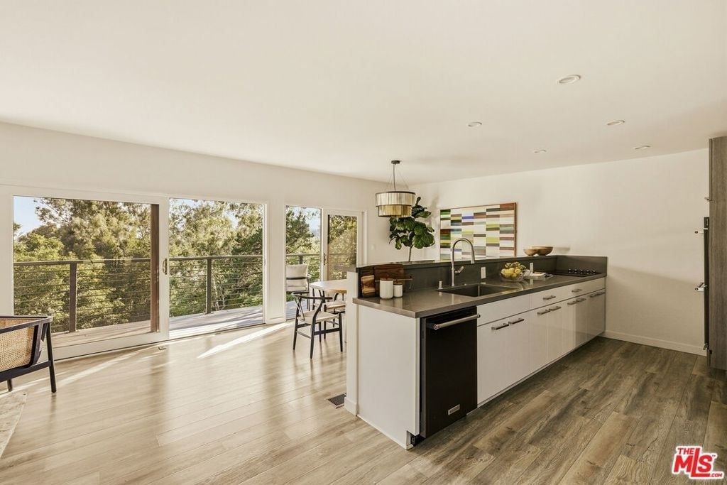 2753 La Cuesta Drive - Photo 15
