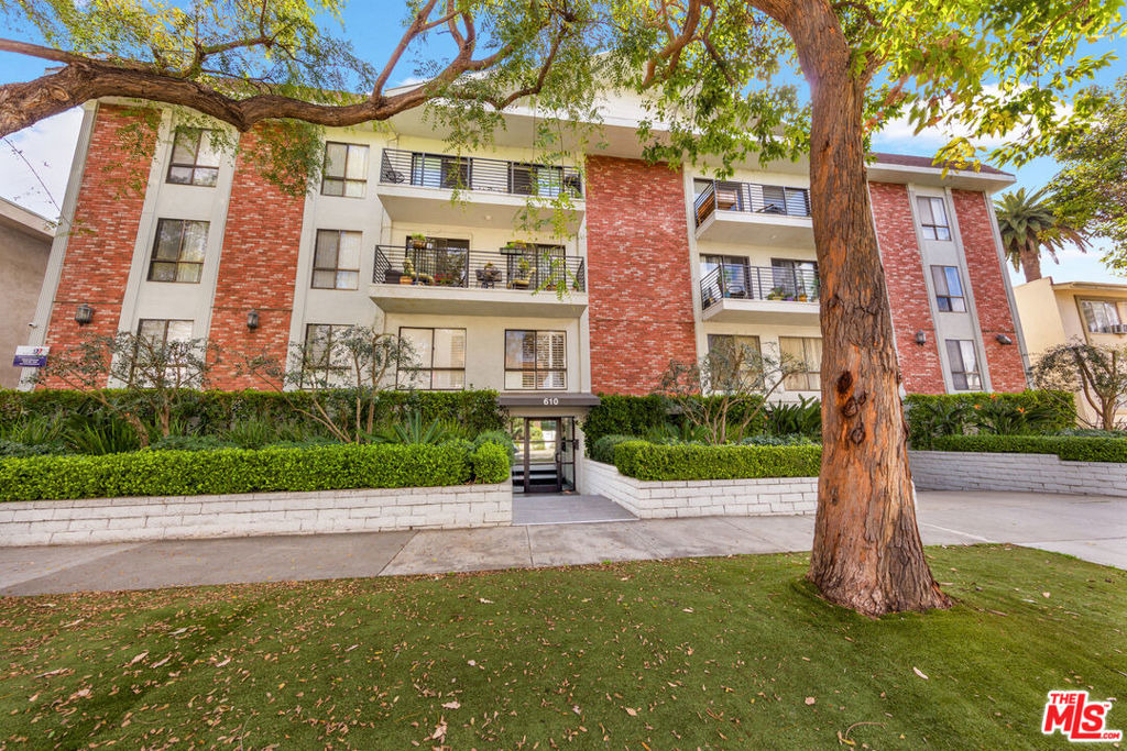 610 N Orlando - Photo 0
