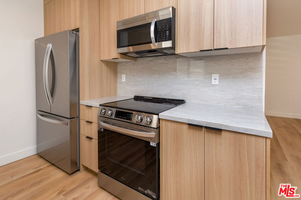 610 N Orlando - Photo 7