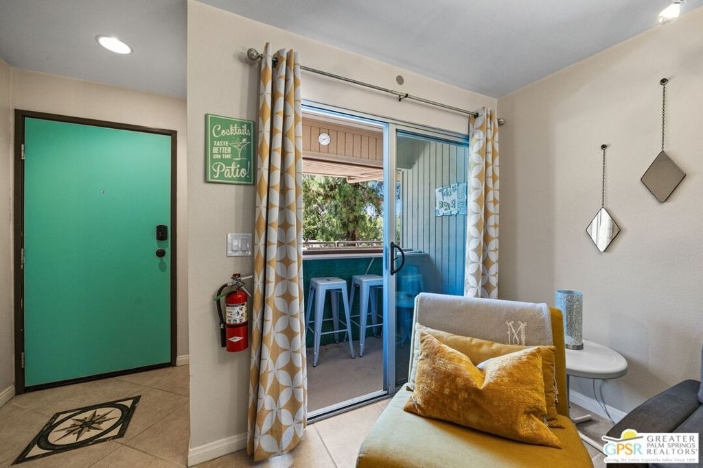 575 N Villa Court - Photo 17