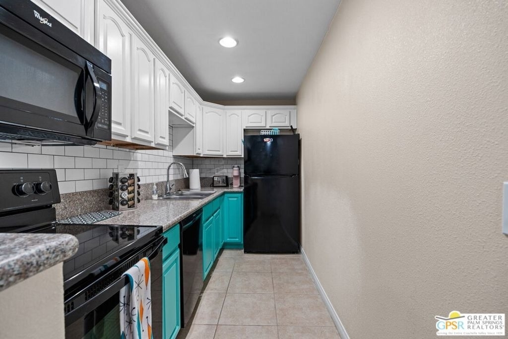 575 N Villa Court - Photo 11