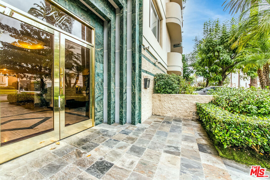 117 N Gale Drive - Photo 24