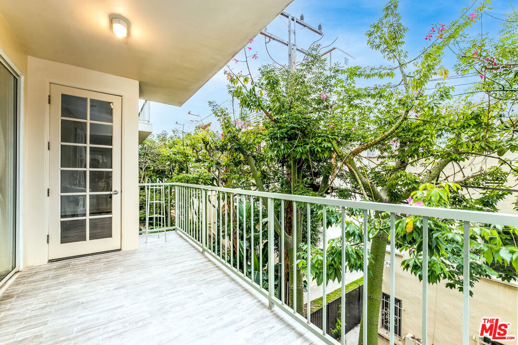 117 N Gale Drive - Photo 21