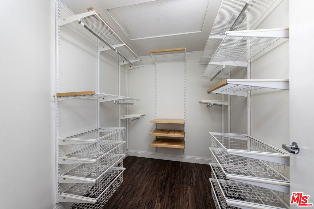 117 N Gale Drive - Photo 10