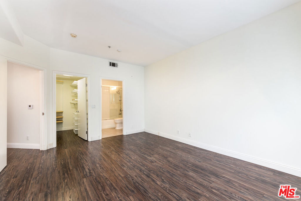 117 N Gale Drive - Photo 9