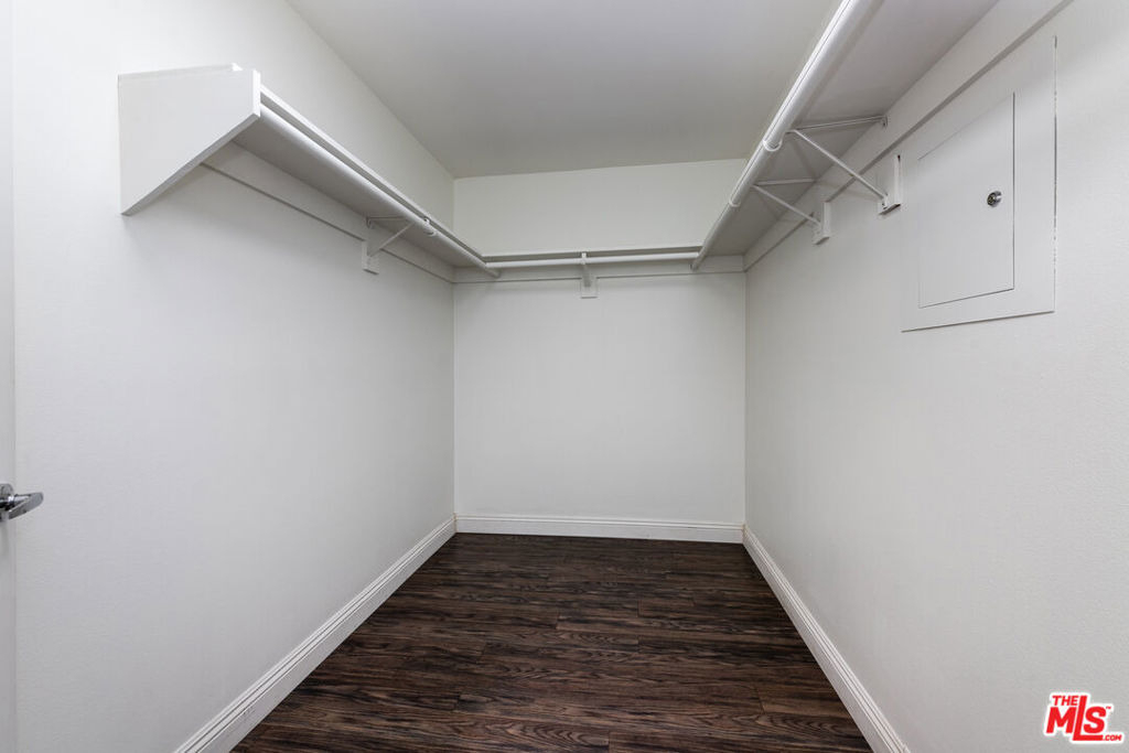 117 N Gale Drive - Photo 19