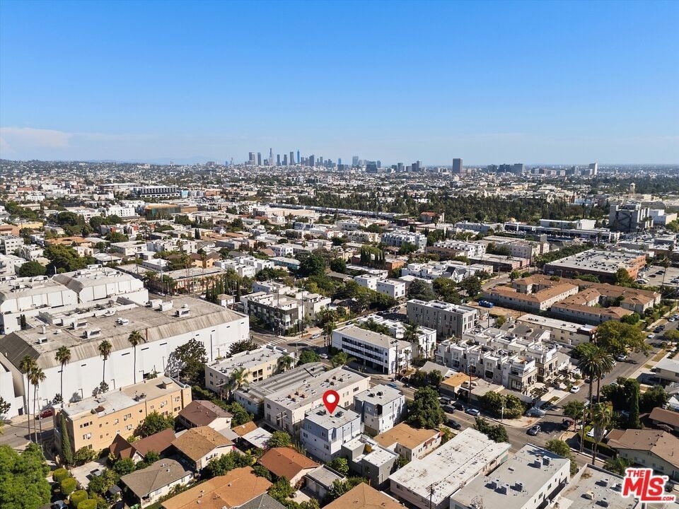 6117 1/2 Fountain Avenue - Photo 27