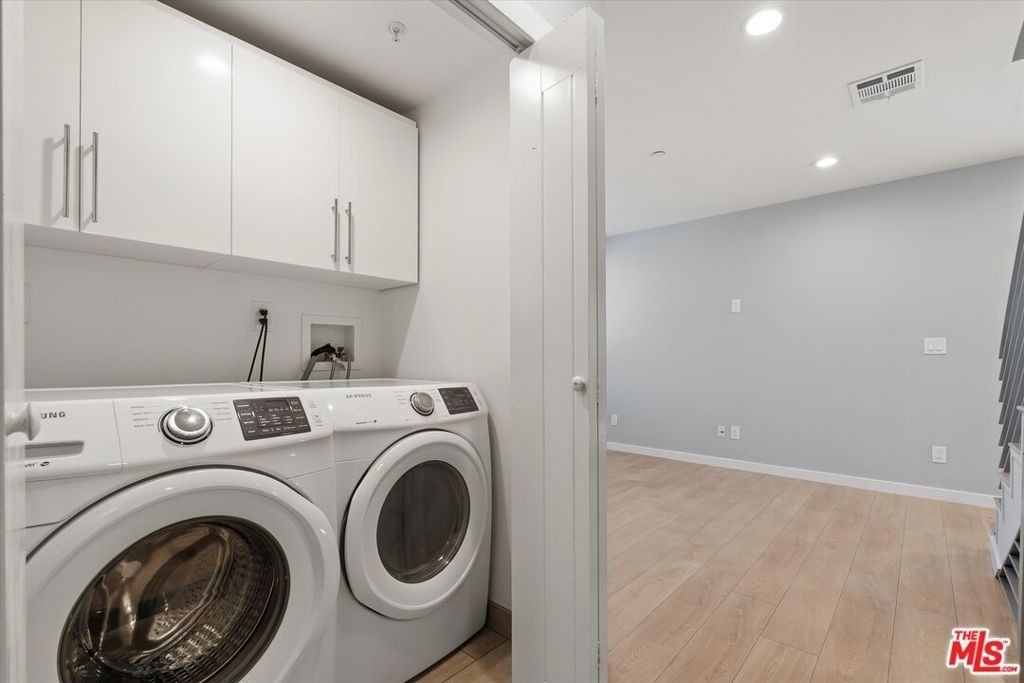 6117 1/2 Fountain Avenue - Photo 8