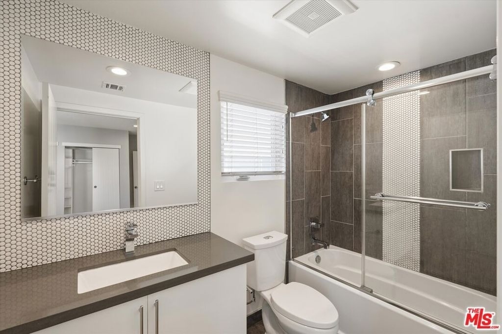 6117 1/2 Fountain Avenue - Photo 6