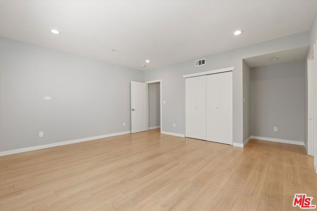 6117 1/2 Fountain Avenue - Photo 16