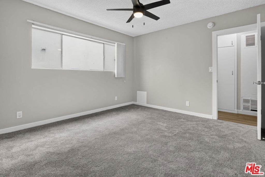 5361 Russell Avenue - Photo 25