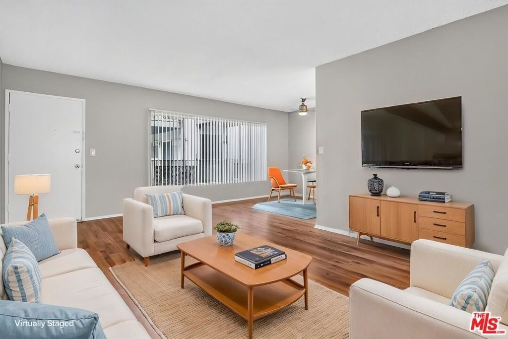 5361 Russell Avenue - Photo 15