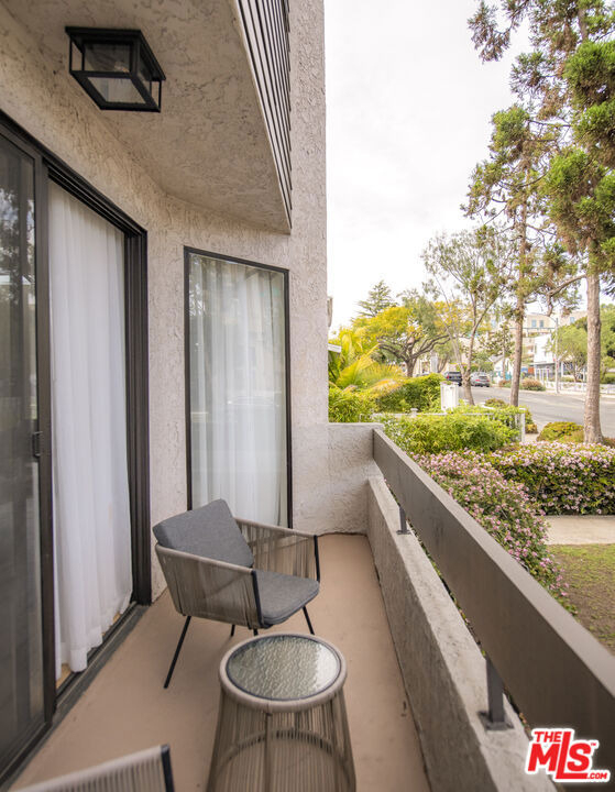 1248 23rd Street - Photo 5