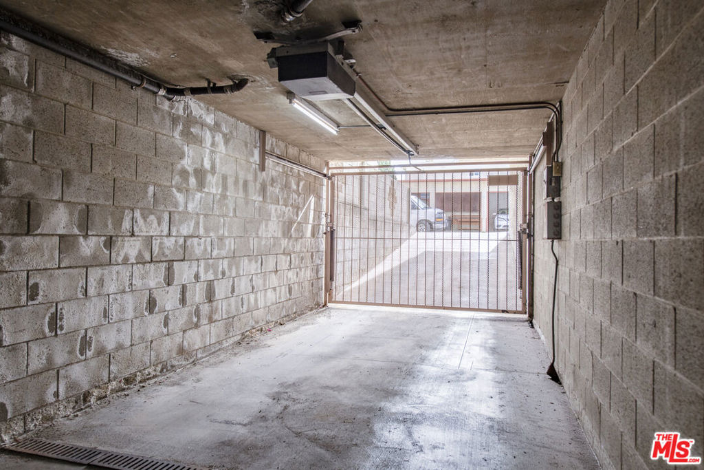 1248 23rd Street - Photo 26