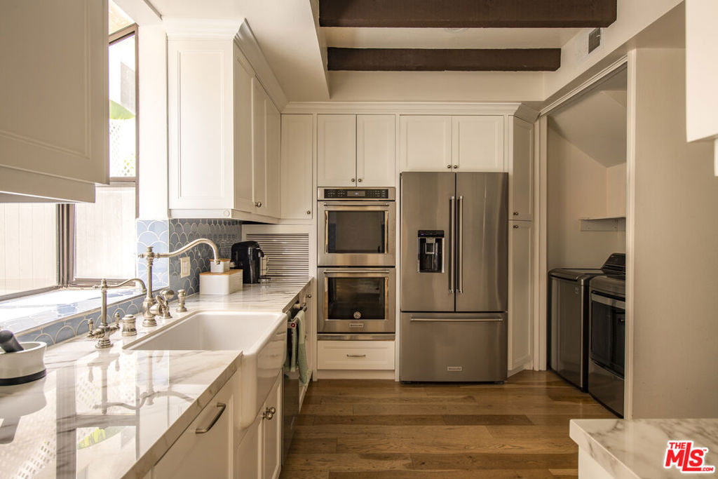 1248 23rd Street - Photo 8