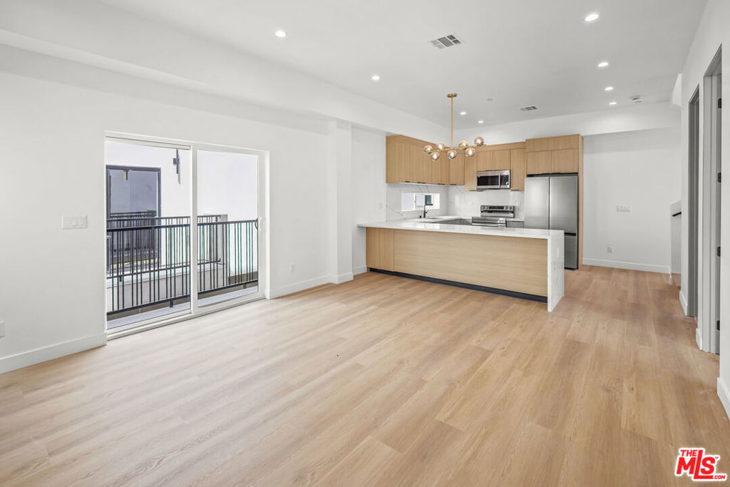 11010 Hortense Street - Photo 28