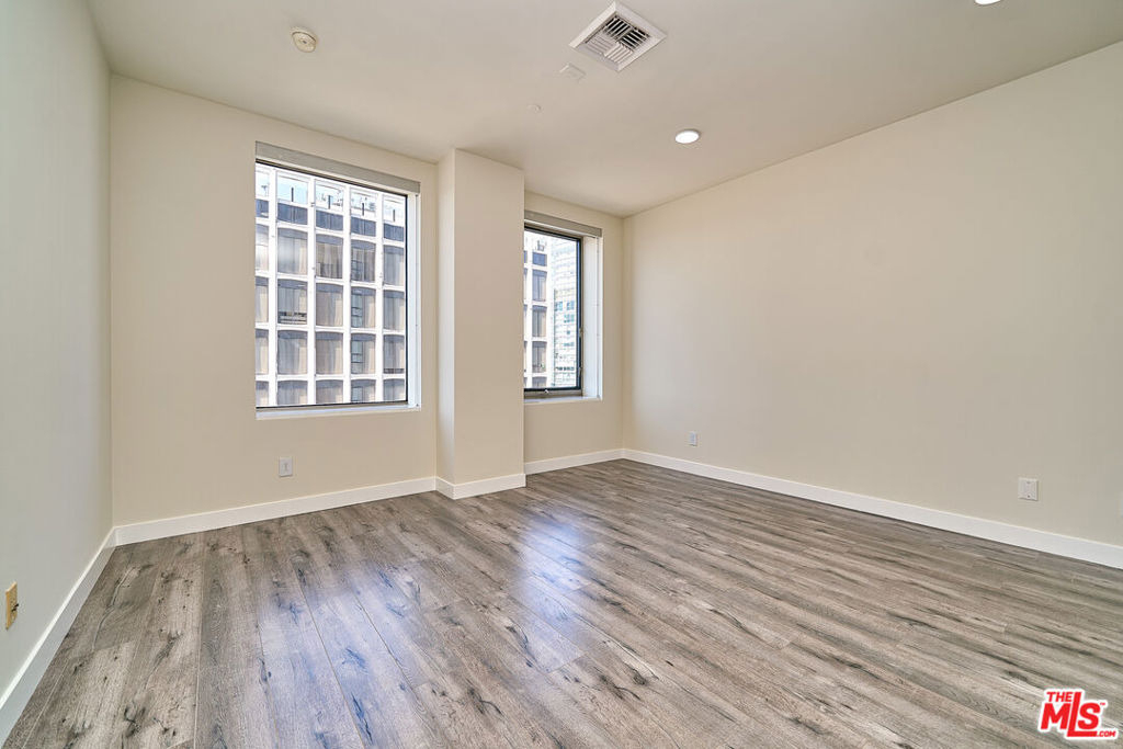 3810 Wilshire Boulevard - Photo 1