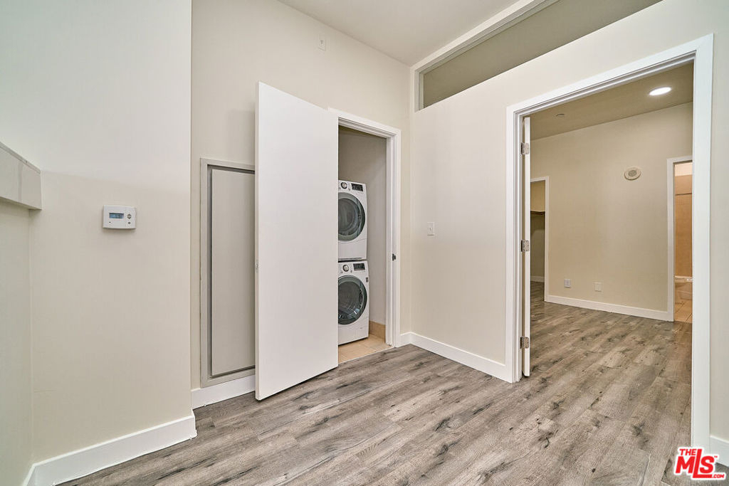 3810 Wilshire Boulevard - Photo 8