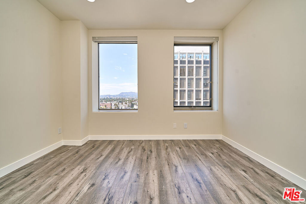 3810 Wilshire Boulevard - Photo 3