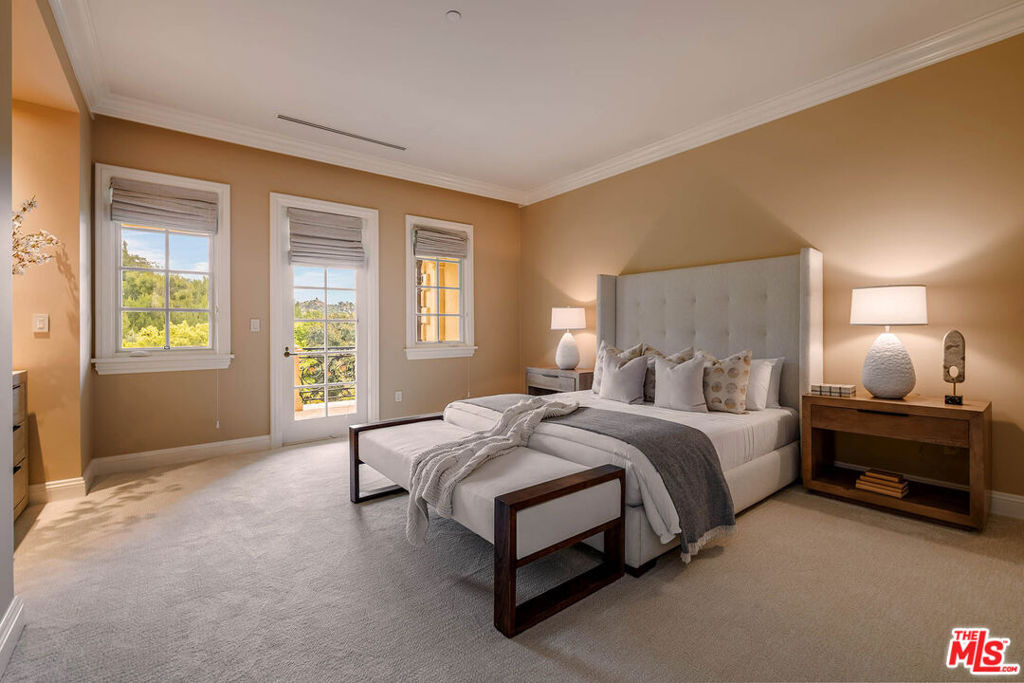 70 Beverly Parkway - Photo 20