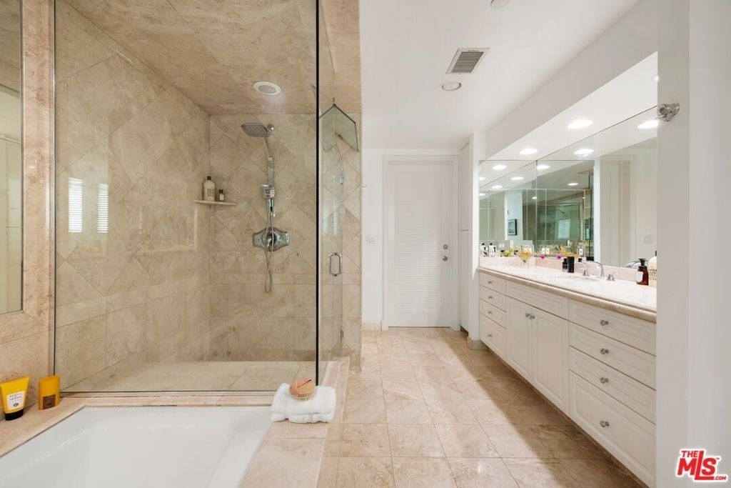 951 Ocean Avenue - Photo 11