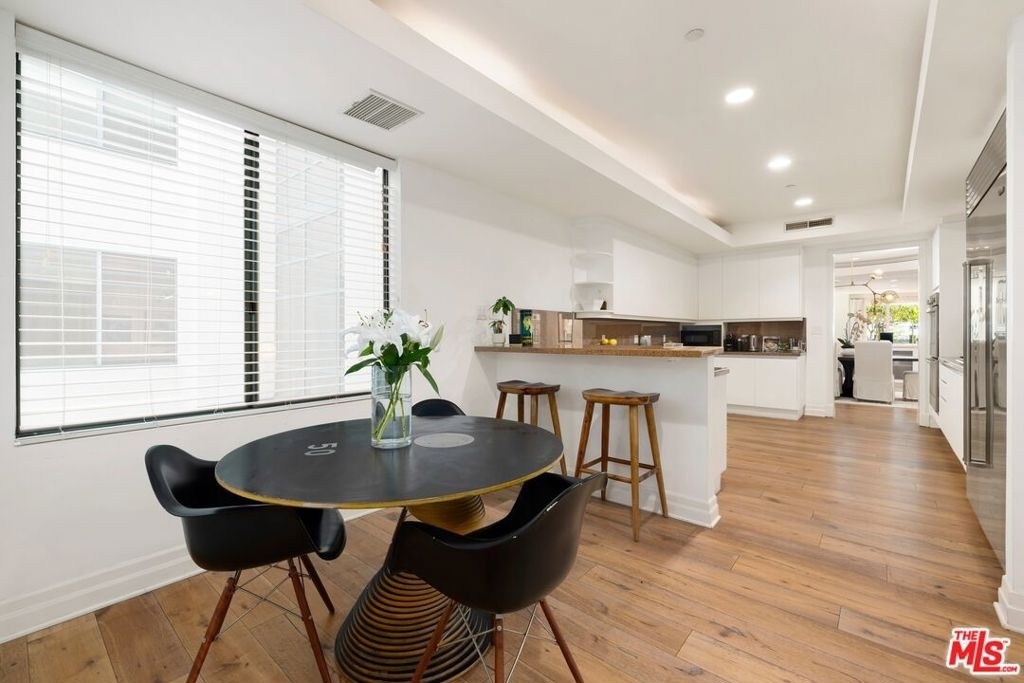 951 Ocean Avenue - Photo 5