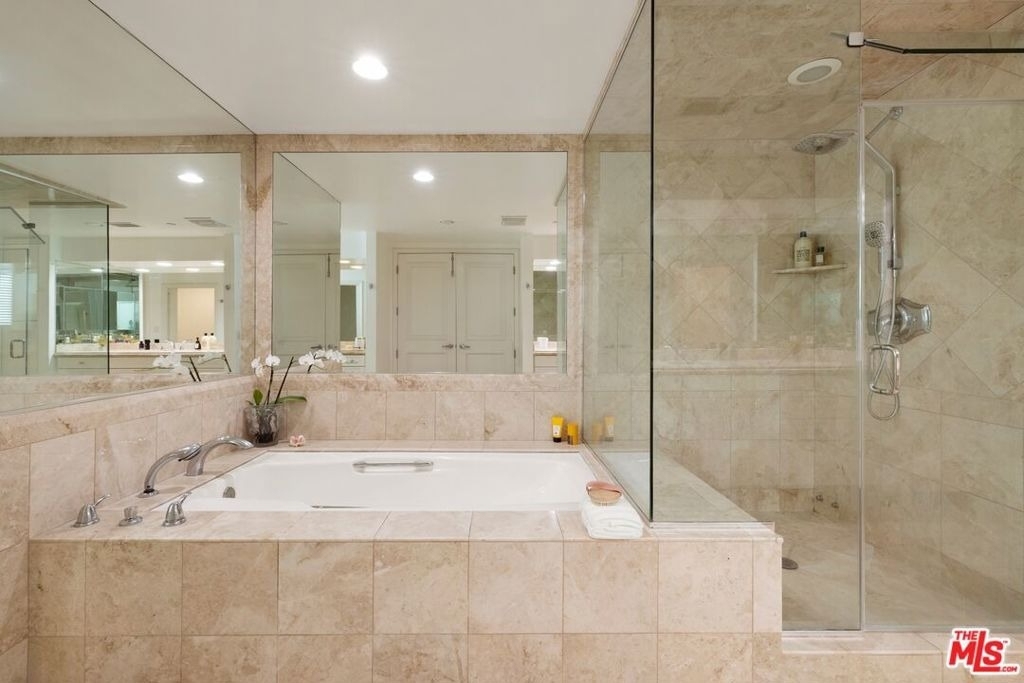951 Ocean Avenue - Photo 12