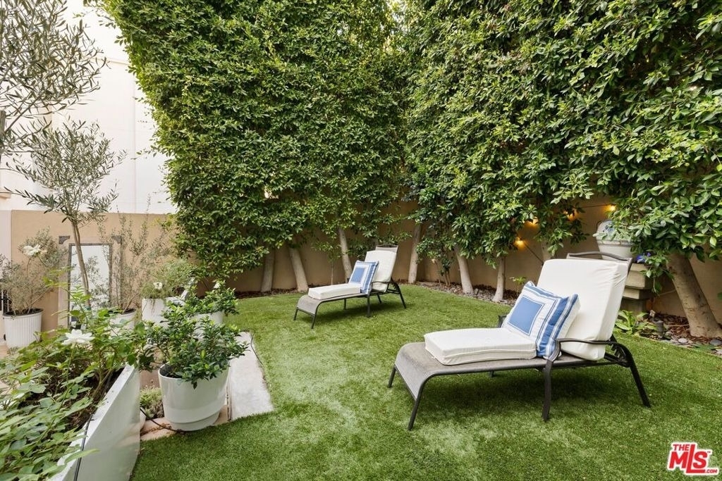 951 Ocean Avenue - Photo 20