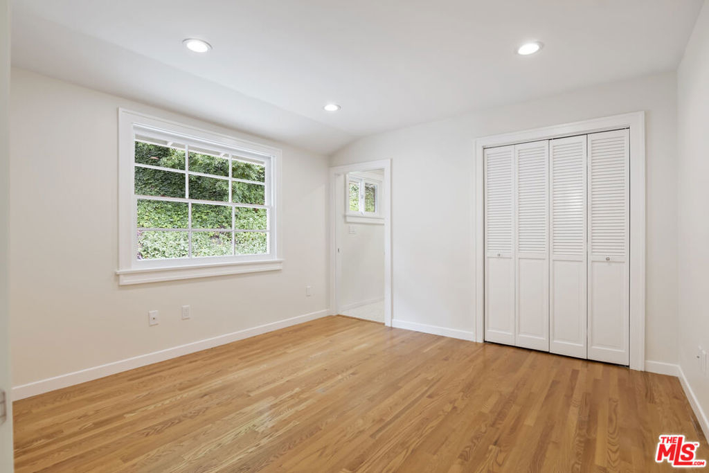 18080 Karen Drive - Photo 32