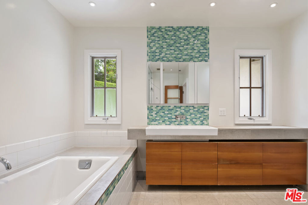 18080 Karen Drive - Photo 18