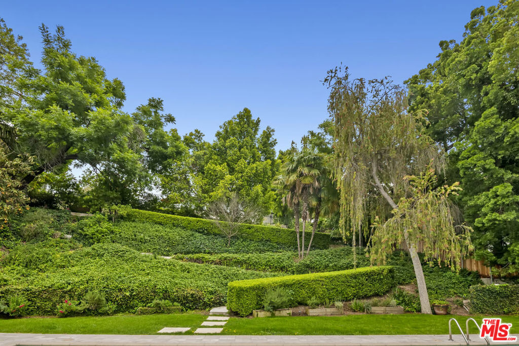18080 Karen Drive - Photo 7