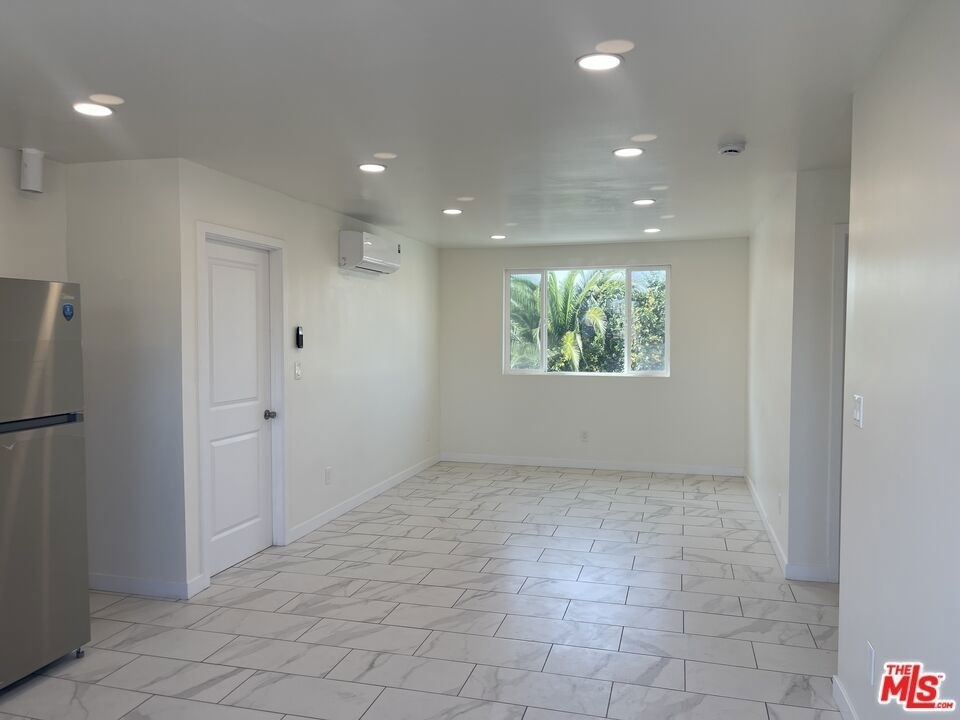 1363 23rd St Street - Photo 6