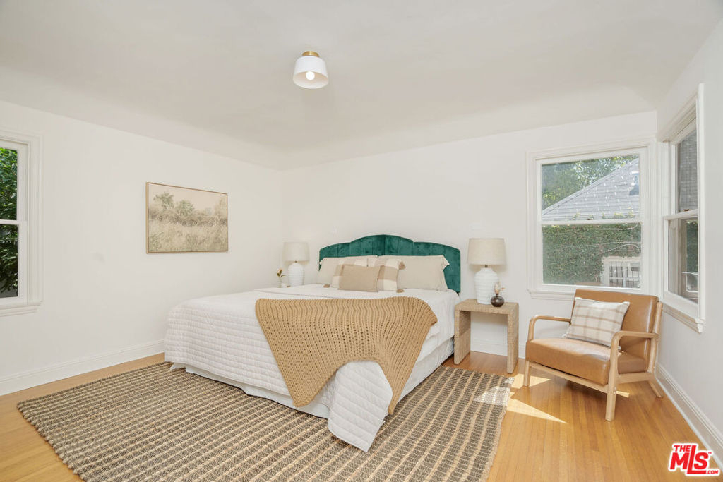 4712 Burnet Avenue - Photo 20