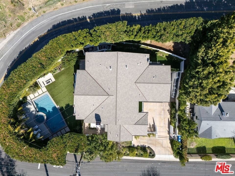 12090 Chalon Road - Photo 44