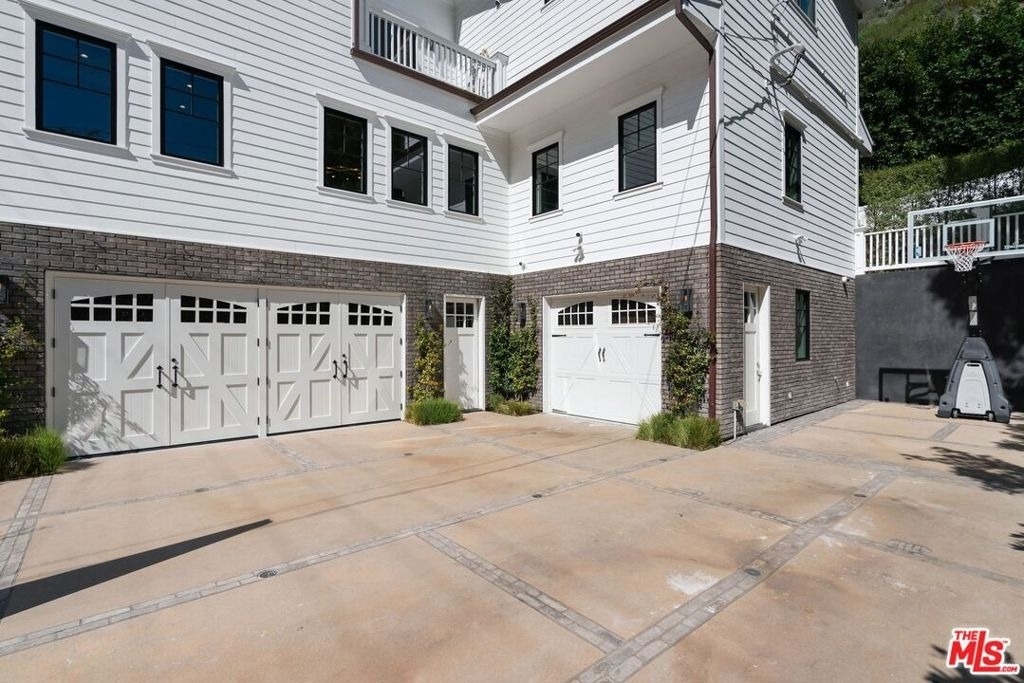12090 Chalon Road - Photo 46